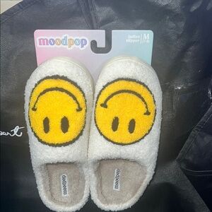 Moodpop Smiley Face Slippers